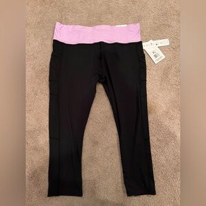Women’s Cropped Workout Pants